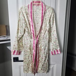 Kenzie Yellow And Pink Floral Polyester Robe Missing Sash Small/Medium